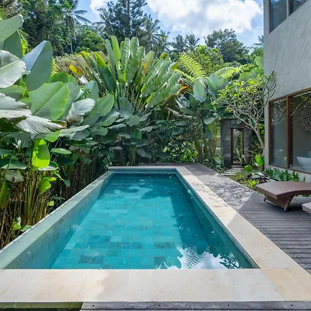 Tjendana Kanaka Jungle Resort Ubud Exterior photo
